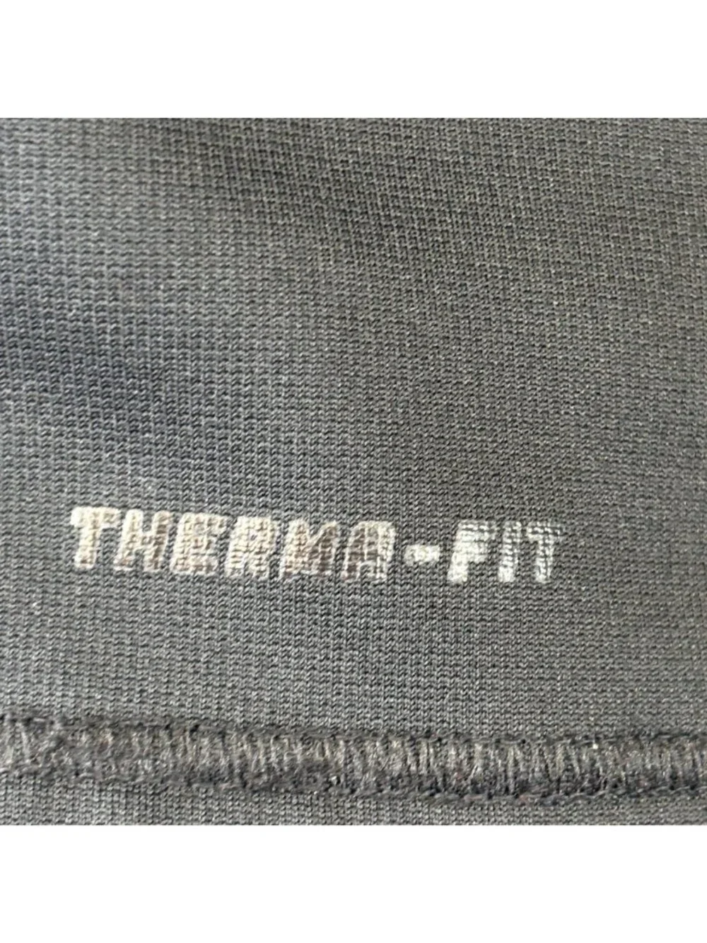 Nike Therma-FIT Mens 2XL Pullover Black Quarter Zip Swoosh Athletic 715199-010